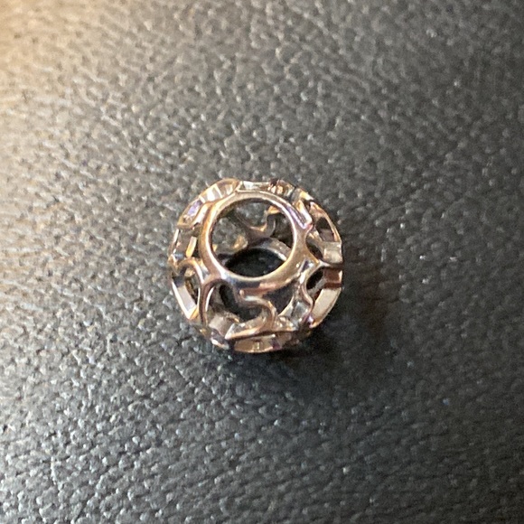 Pandora Open Heart Charm - Picture 2 of 5